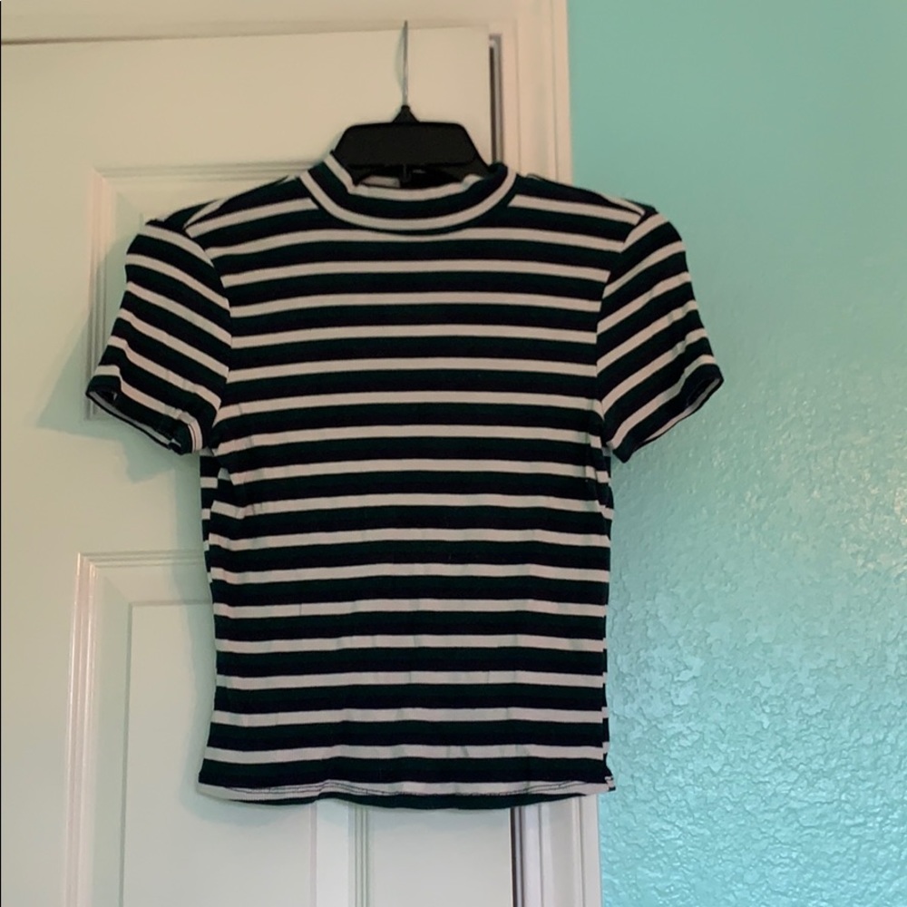 H&M High Neck Short Sleeve Crop Top Striped